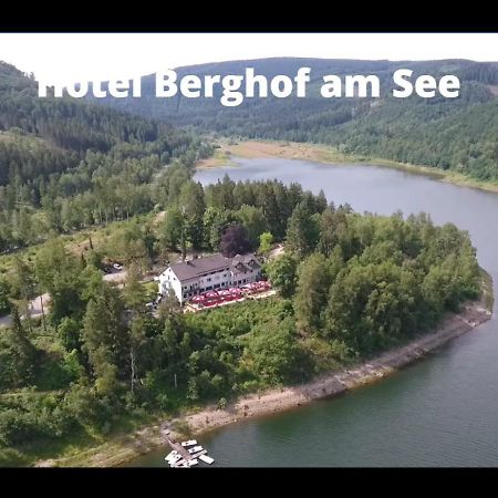 Hotel Berghof Am See Лаутентхаль Экстерьер фото