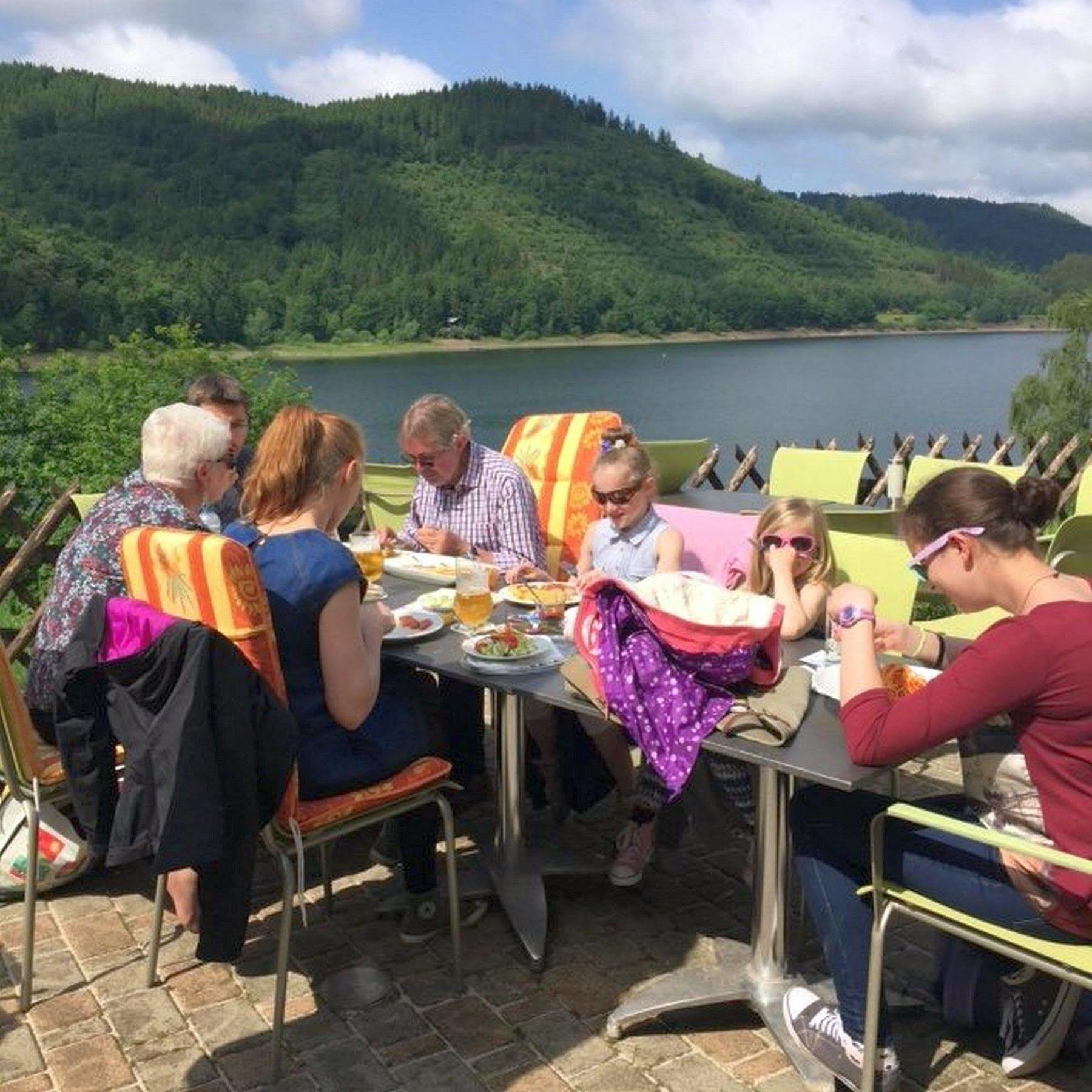 Hotel Berghof Am See Лаутентхаль Экстерьер фото