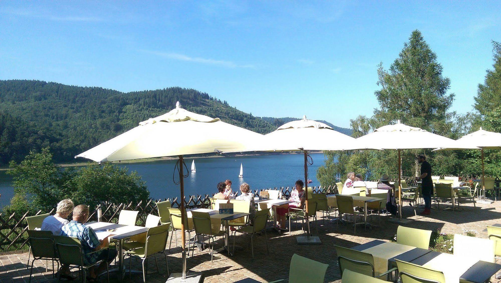 Hotel Berghof Am See Лаутентхаль Экстерьер фото